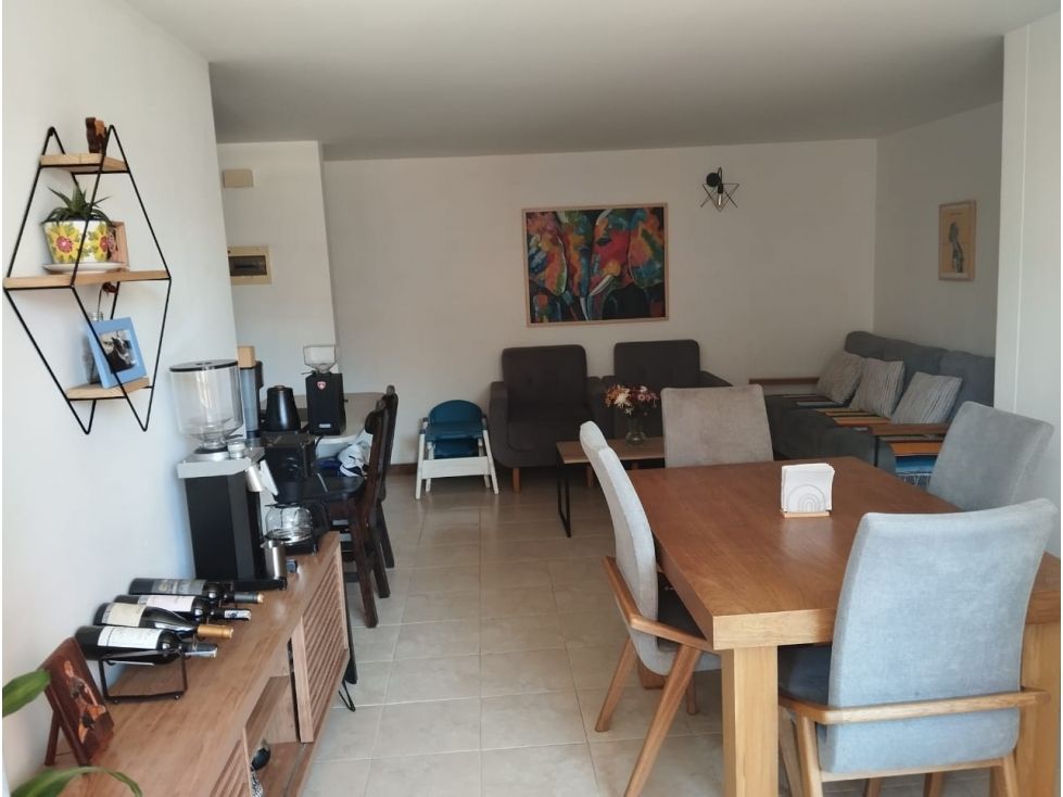 Apartamento en arriendo Antioquia Medellín Simesa 78 m2 Habitaciones 3 Baños 2 Garajes 1 Precio $3800000