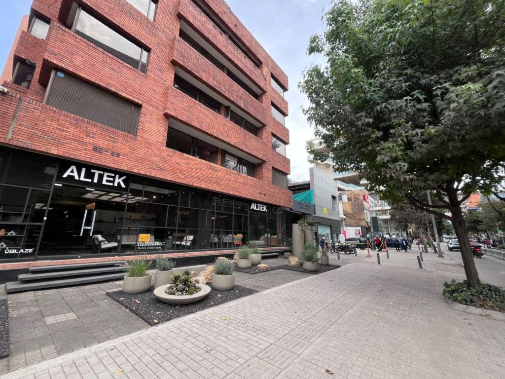 Oficina en arriendo Cundinamarca Bogotá El Nogal 92 m2 Habitaciones 0 Baños 1 Garajes 0 Precio $6396000