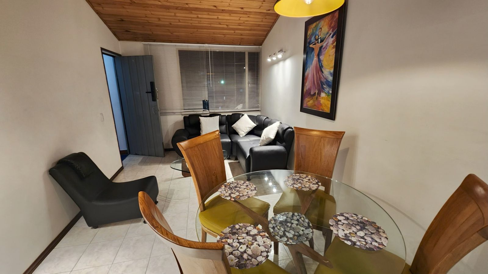 Apartamento en arriendo Cundinamarca Bogotá Restrepo Occidental 65 m2 Habitaciones 2 Baños 1 Garajes 0 Precio $2500000