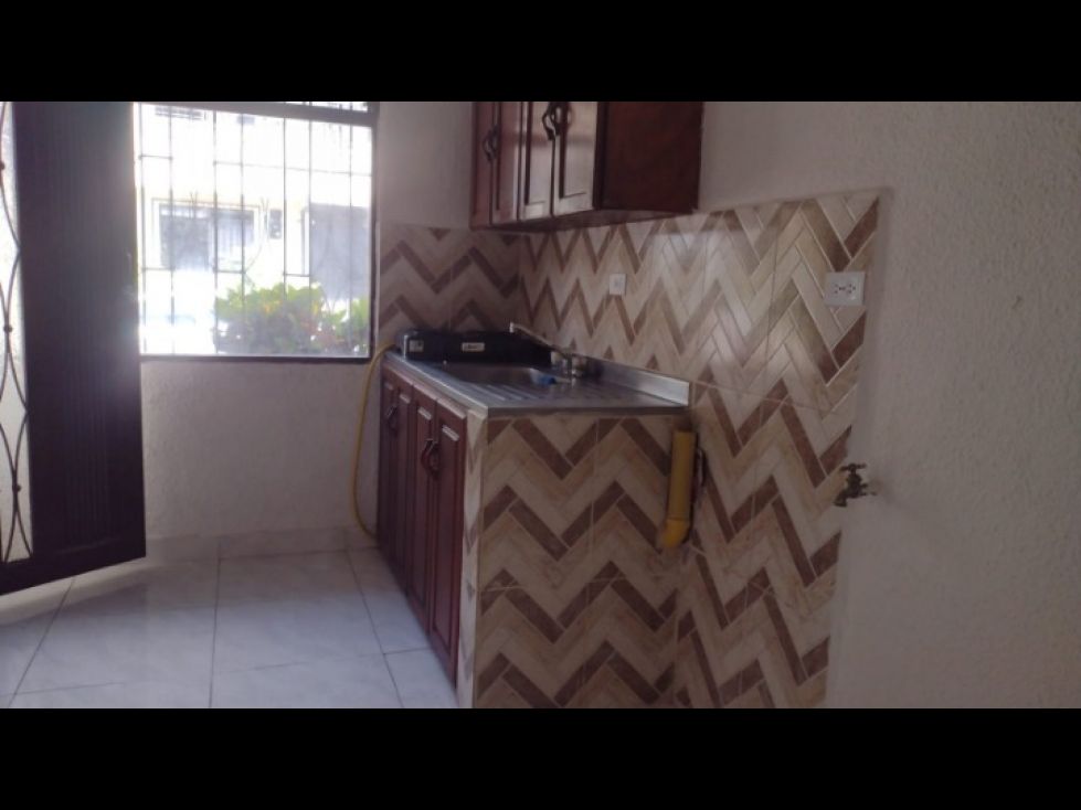 Apartaestudio en arriendo Antioquia Medellín La Gloria 35 m2 Habitaciones 1 Baños 1 Garajes 0 Precio $1570000