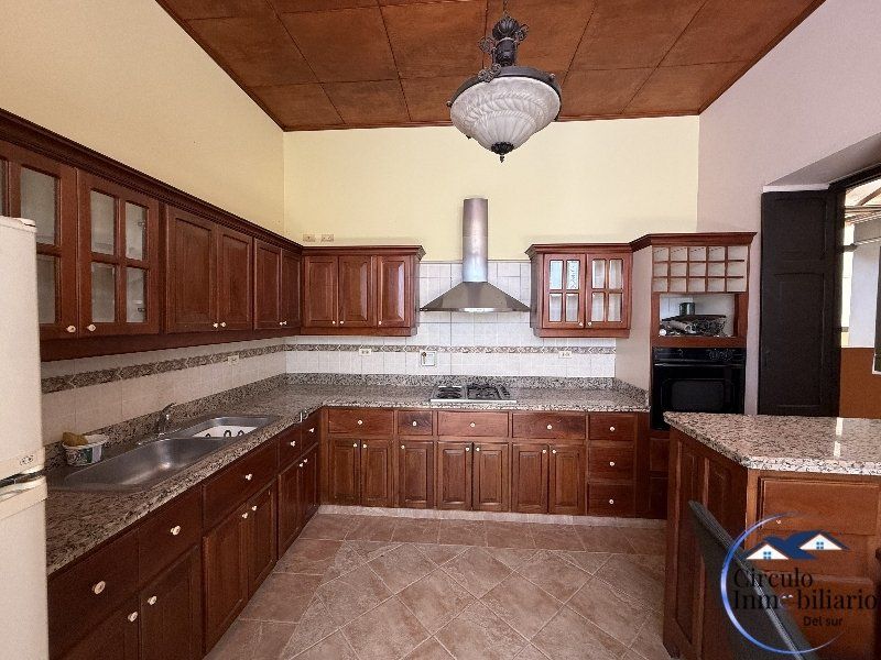 Casa en arriendo Antioquia Envigado Vientos De La Colina 380 m2 Habitaciones 4 Baños 3 Garajes 0 Precio $17000000