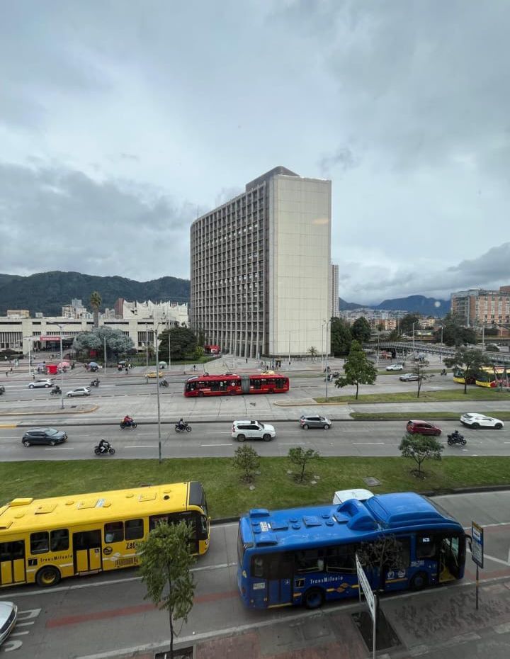Apartamento en arriendo Cundinamarca Bogotá Gran América 19 m2 Habitaciones 1 Baños 1 Garajes 0 Precio $2000000