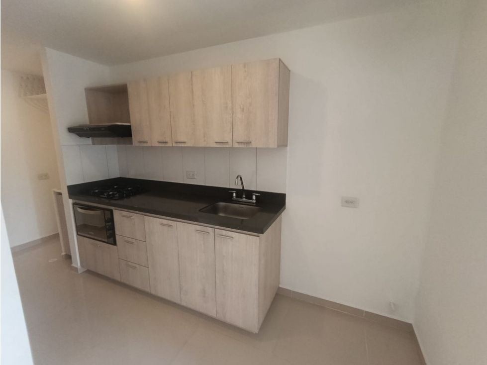 Apartamento en arriendo Antioquia Envigado La Paz 68 m2 Habitaciones 3 Baños 2 Garajes 1 Precio $3100000