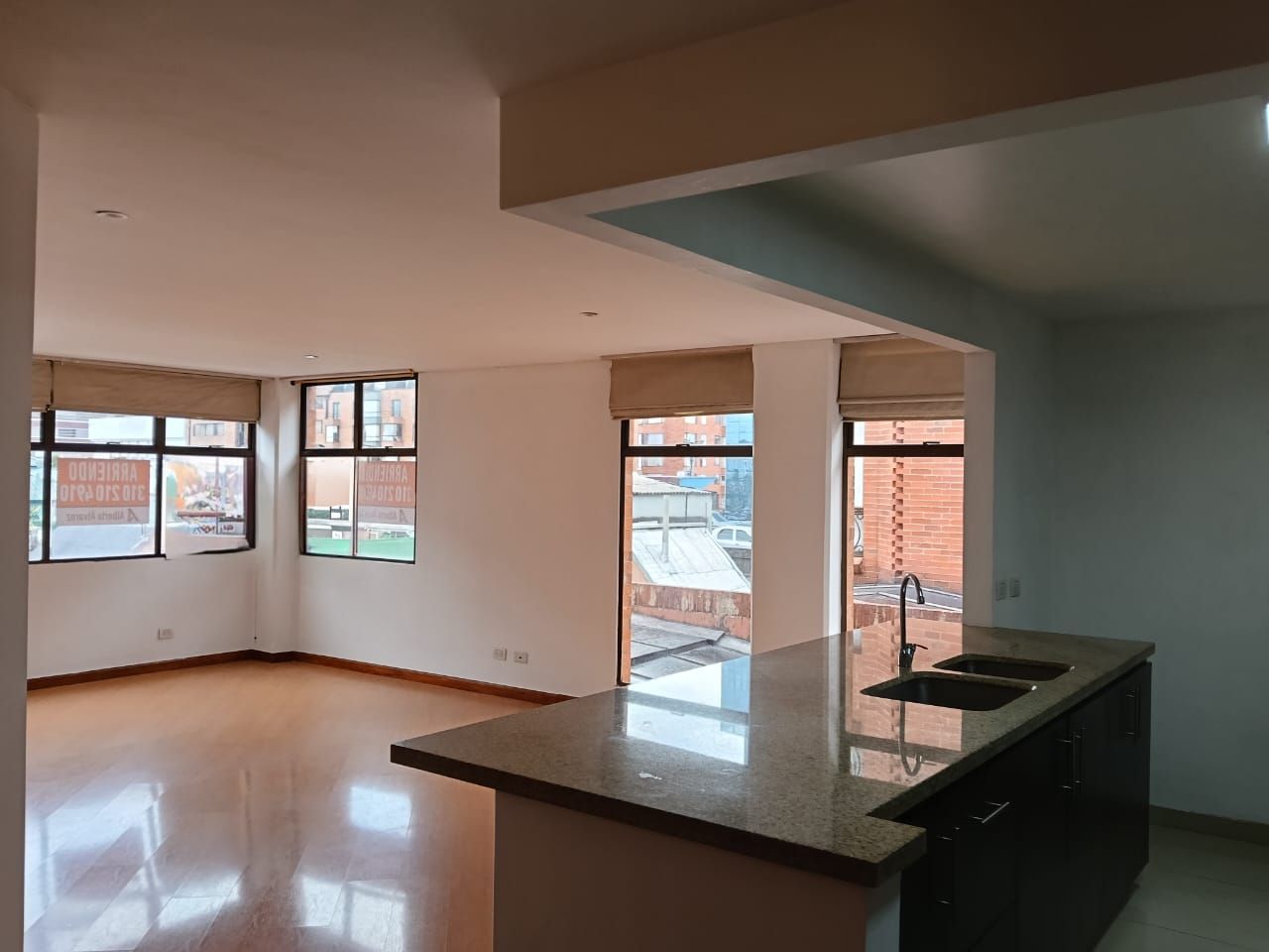 Apartamento en arriendo Cundinamarca Bogotá Santa Barbara Occidental 119 m2 Habitaciones 3 Baños 3 Garajes 2 Precio $6593000