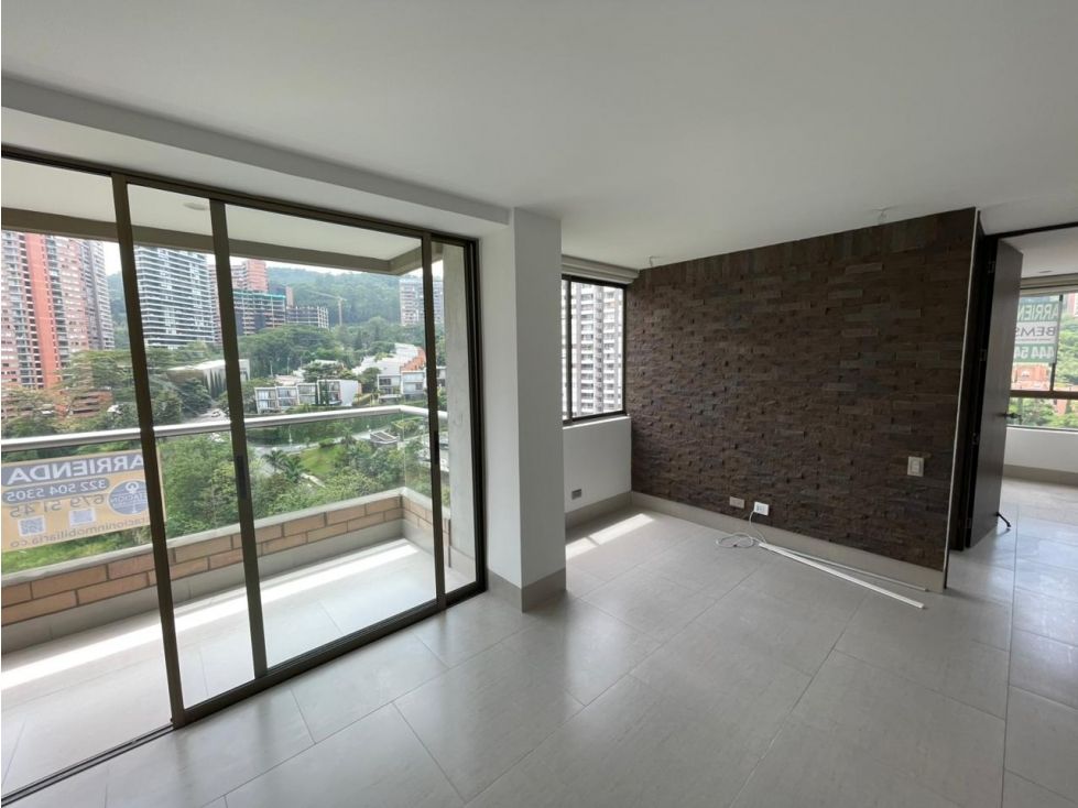 Apartamento en arriendo Antioquia Medellín La Candelaria 72 m2 Habitaciones 2 Baños 2 Garajes 2 Precio $4700000