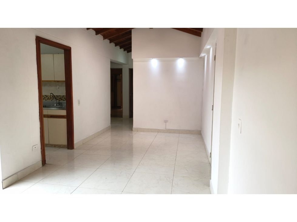 Apartamento en arriendo Antioquia Medellín Urbanizacion Villa Linda 90 m2 Habitaciones 3 Baños 2 Garajes 1 Precio $2900000
