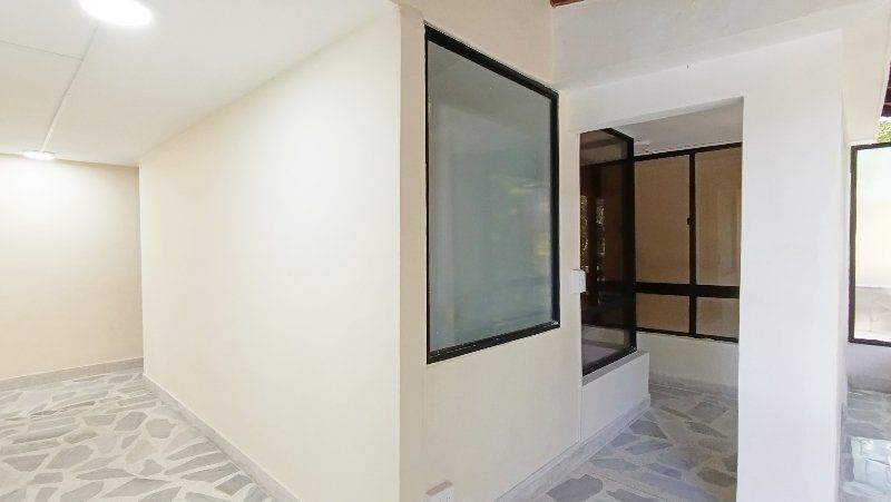 Apartamento en arriendo Antioquia Medellín Santa Lucia 108 m2 Habitaciones 3 Baños 1 Garajes 0 Precio $2600000