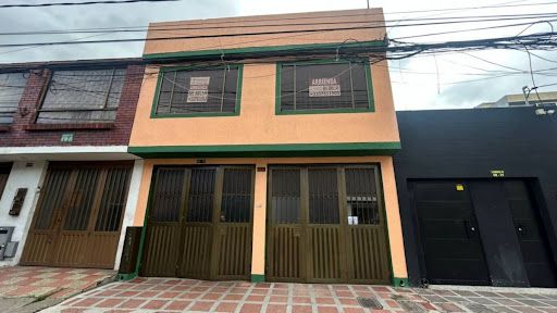 Apartamento en arriendo Cundinamarca Bogotá Florida Blanca 80 m2 Habitaciones 4 Baños 1 Garajes 1 Precio $2200000