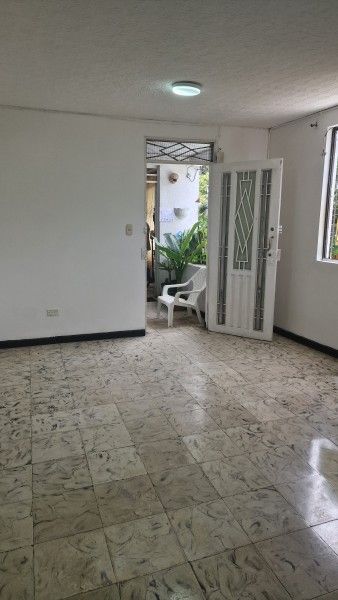 Apartamento en arriendo Valle Del Cauca Cali San Judas Tadeo I 52 m2 Habitaciones 2 Baños 1 Garajes 0 Precio $950000