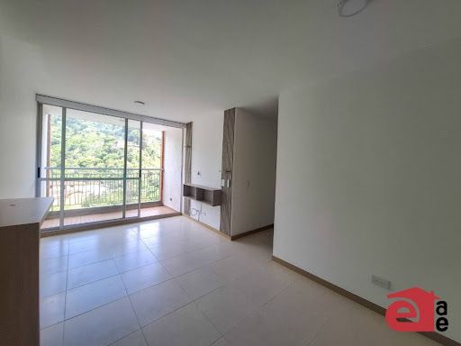Apartamento en arriendo Antioquia Envigado El Chinguí 70 m2 Habitaciones 3 Baños 2 Garajes 1 Precio $2900000