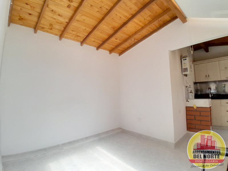 Casa en arriendo Antioquia Bello Urbanización San Silvestre 52 m2 Habitaciones 3 Baños 2 Garajes 0 Precio $1300000