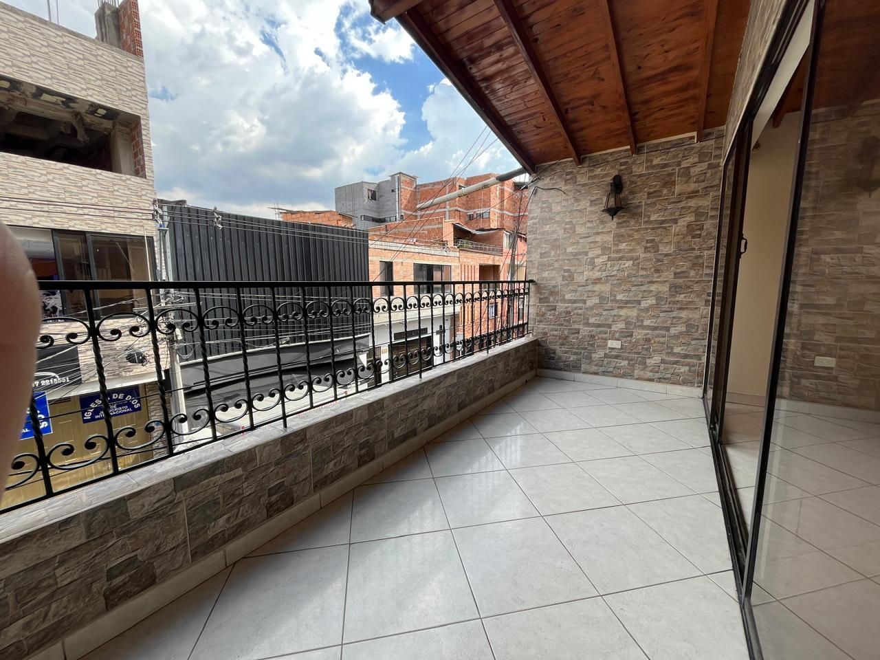 Apartamento en venta Antioquia Bello Prado 102 m2 Habitaciones 3 Baños 2 Garajes 0 Precio $305000000