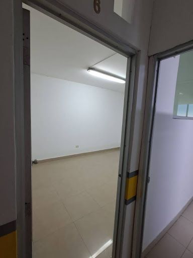 Local en arriendo Risaralda Pereira Sector Galeria Central 30 m2 Habitaciones 0 Baños 0 Garajes 0 Precio $550000