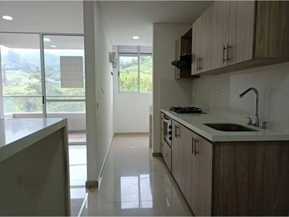 Apartamento en venta Antioquia Envigado El Salado 72 m2 Habitaciones 3 Baños 2 Garajes 1 Precio $640000000