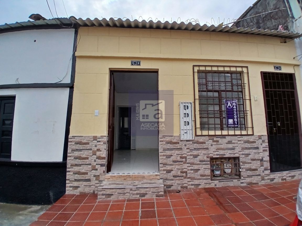 Apartaestudio en arriendo Santander Bucaramanga Comuneros 30 m2 Habitaciones 1 Baños 1 Garajes 0 Precio $450000