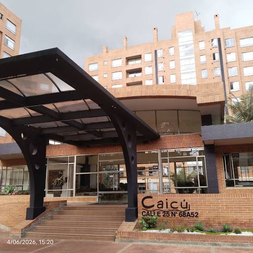 Apartamento en arriendo Cundinamarca Bogotá Terminal De Transportes 230 m2 Habitaciones 4 Baños 5 Garajes 3 Precio $8500000