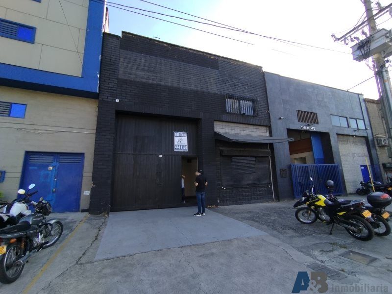 Bodega en arriendo Antioquia Medellín El Chagualo 500 m2 Habitaciones 0 Baños 5 Garajes 0 Precio $34900000