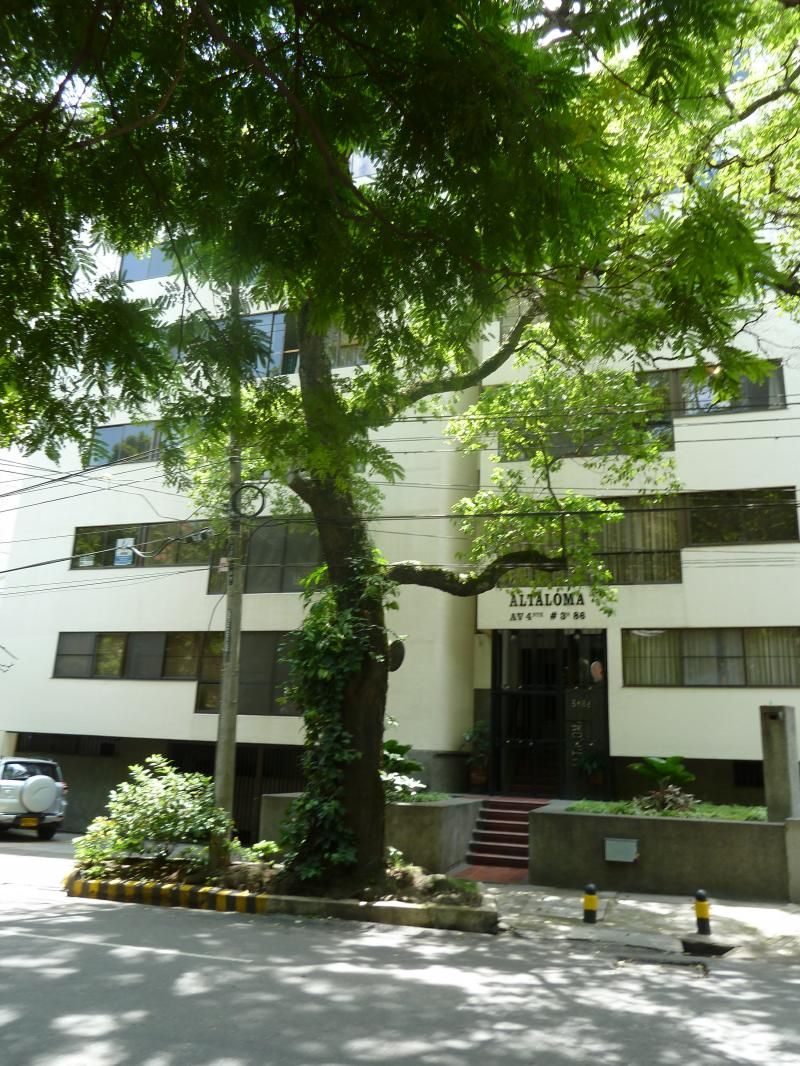 Apartamento en arriendo Valle Del Cauca Cali Juanambú 90 m2 Habitaciones 2 Baños 2 Garajes 1 Precio $2500000