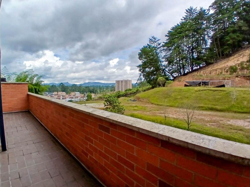 Apartamento en arriendo Antioquia Rionegro El Porvenir 85 m2 Habitaciones 2 Baños 2 Garajes 1 Precio $3000000
