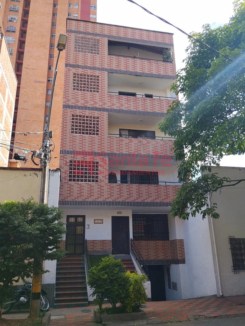 Apartamento en arriendo Antioquia Medellín Cristobal 103 m2 Habitaciones 3 Baños 2 Garajes 0 Precio $4000000