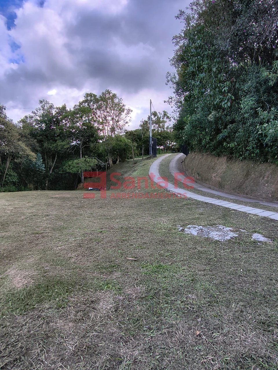 Finca en arriendo Antioquia Medellín Medellín 150 m2 Habitaciones 3 Baños 2 Garajes 1 Precio $3000000