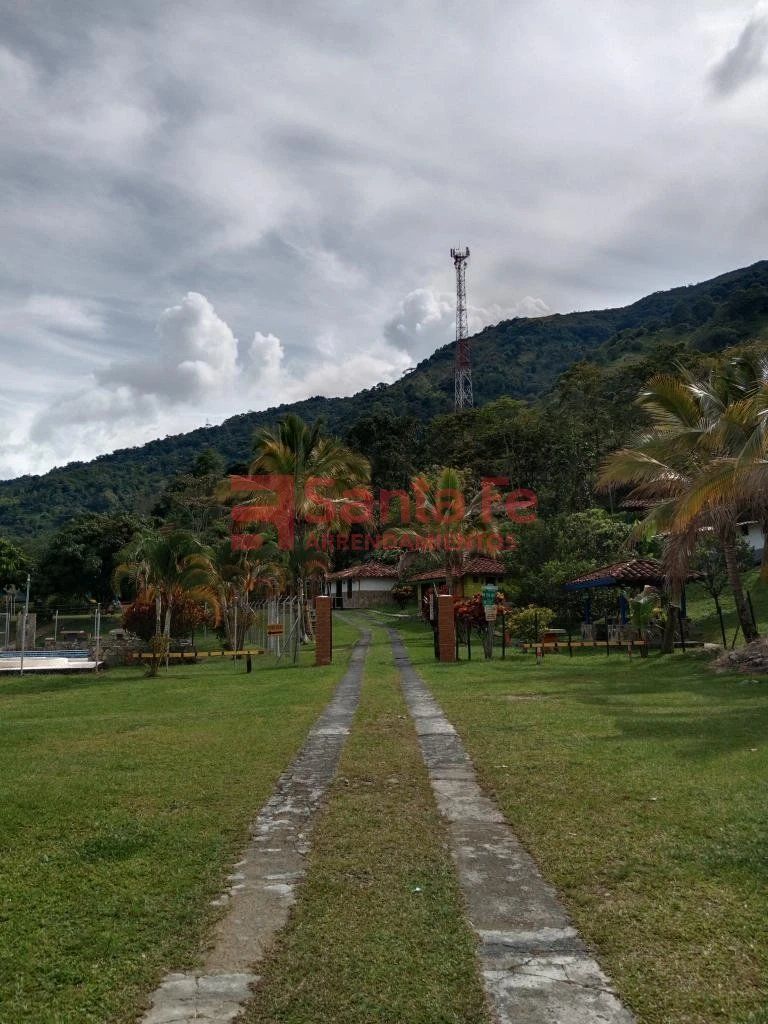 Finca en arriendo Antioquia Medellín Medellín 150 m2 Habitaciones 5 Baños 5 Garajes 10 Precio $9000000