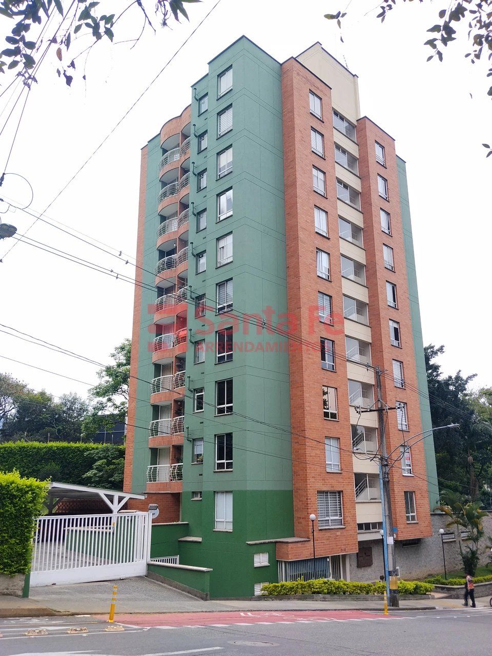 Apartamento en arriendo Antioquia Medellín La Gloria 60 m2 Habitaciones 2 Baños 2 Garajes 1 Precio $4500000