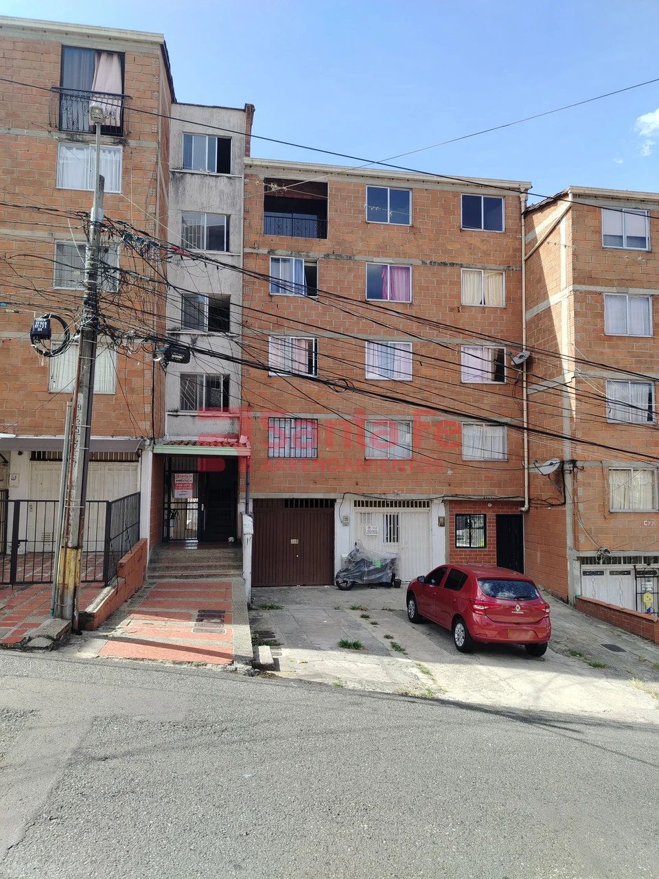 Apartamento en arriendo Antioquia Bello La Cabañita 137 m2 Habitaciones 4 Baños 2 Garajes 0 Precio $2200000