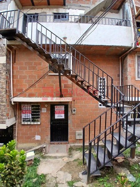 Casa en arriendo Antioquia Medellín Los Cerros - El Vergel 60 m2 Habitaciones 2 Baños 1 Garajes 0 Precio $1500000