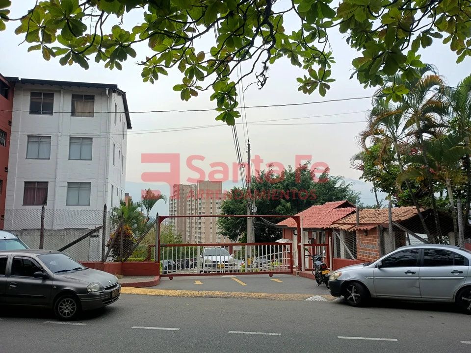 Apartamento en arriendo Antioquia Medellín Calasanz Parte Alta 57 m2 Habitaciones 3 Baños 1 Garajes 0 Precio $1800000