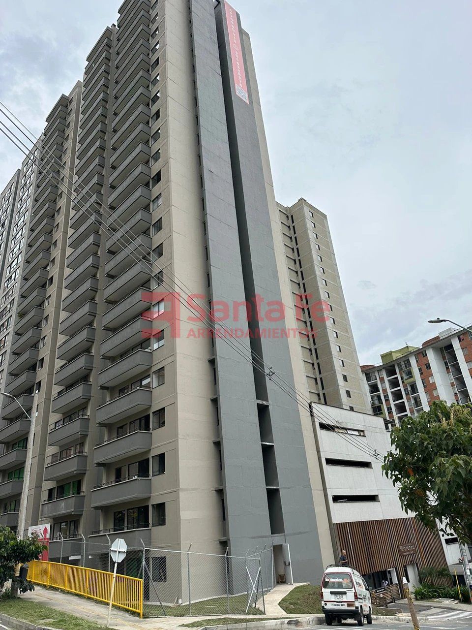Apartamento en arriendo Antioquia Medellín Santa Rosa De Lima 43 m2 Habitaciones 2 Baños 1 Garajes 1 Precio $2000000