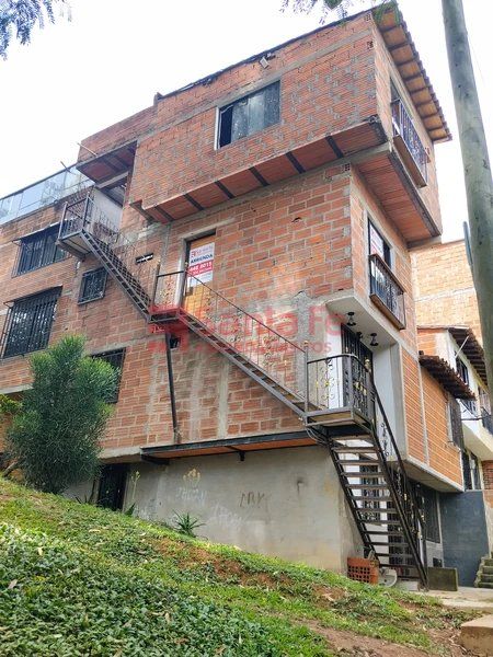 Apartamento en arriendo Antioquia Medellín Blanquizal 27 m2 Habitaciones 1 Baños 1 Garajes 0 Precio $950000