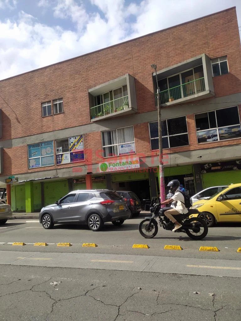 Local en arriendo Antioquia Medellín El Chagualo 16 m2 Habitaciones 0 Baños 1 Garajes 0 Precio $1000000