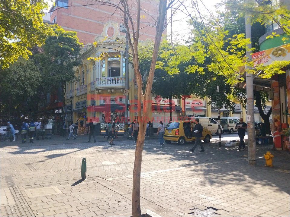Local en arriendo Antioquia Medellín Guayaquil 64 m2 Habitaciones 0 Baños 0 Garajes 0 Precio $9000000