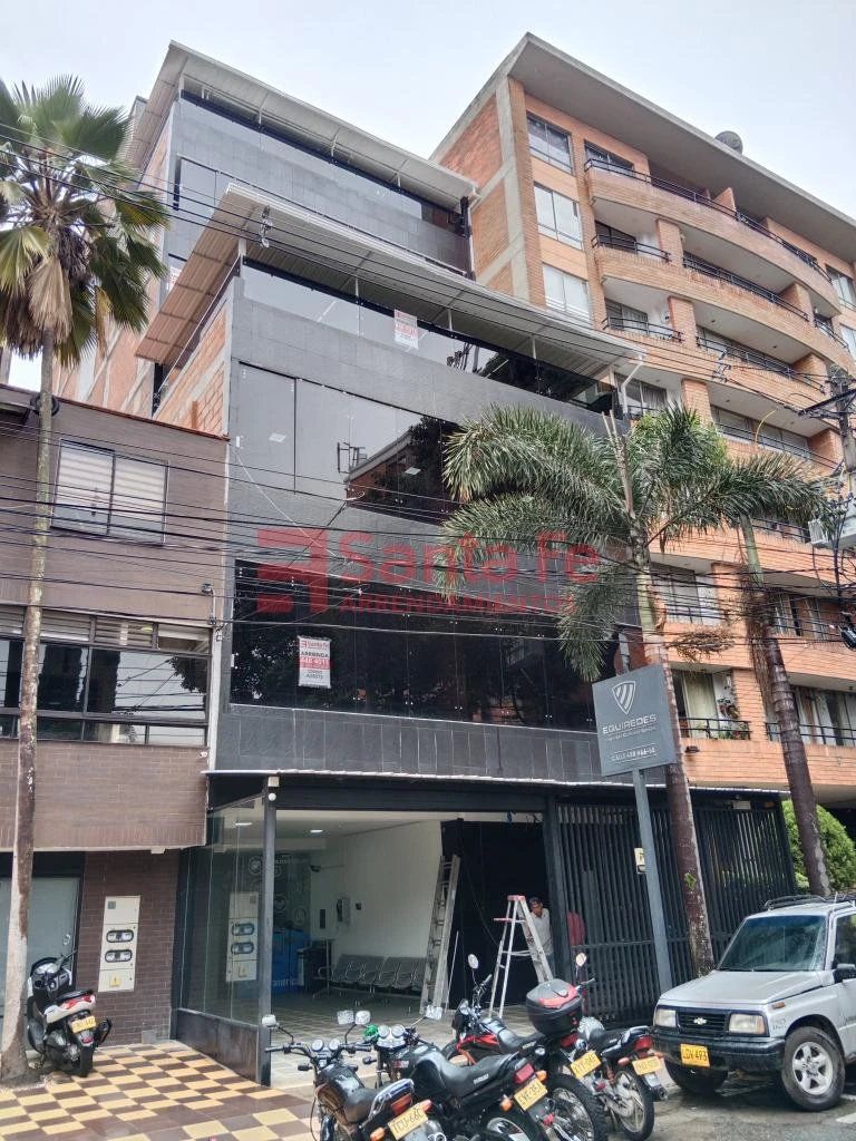 Local en arriendo Antioquia Medellín Suramericana 100 m2 Habitaciones 0 Baños 2 Garajes 0 Precio $3800000