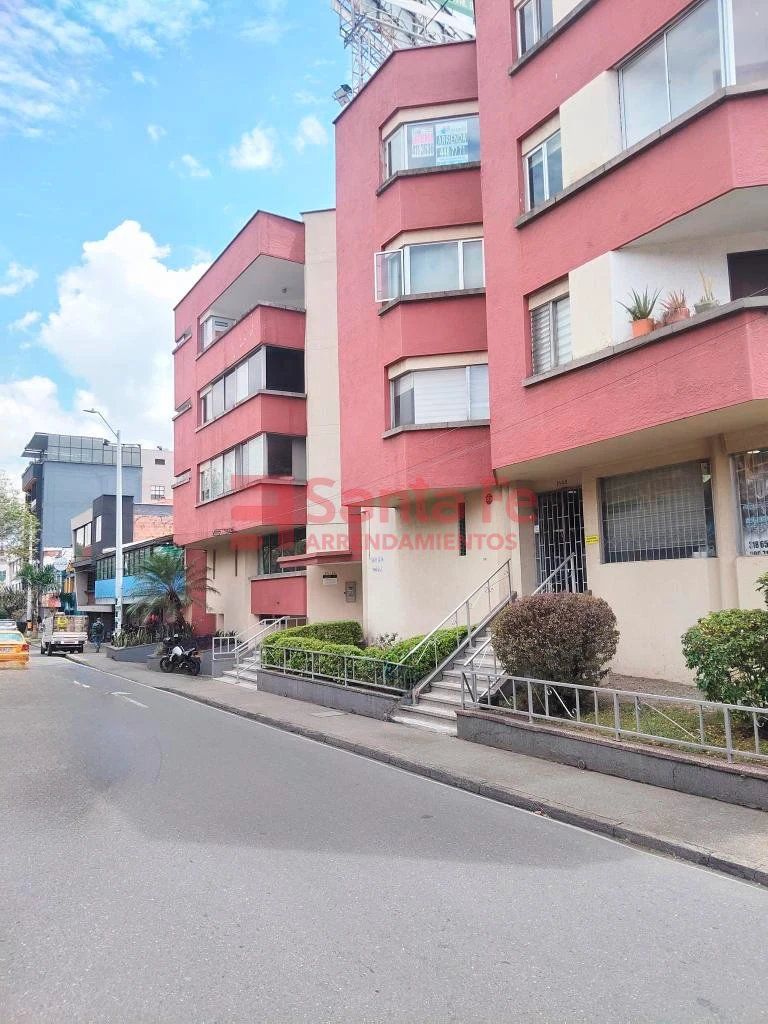 Apartamento en arriendo Antioquia Medellín Los Conquistadores 120 m2 Habitaciones 4 Baños 3 Garajes 1 Precio $3500000