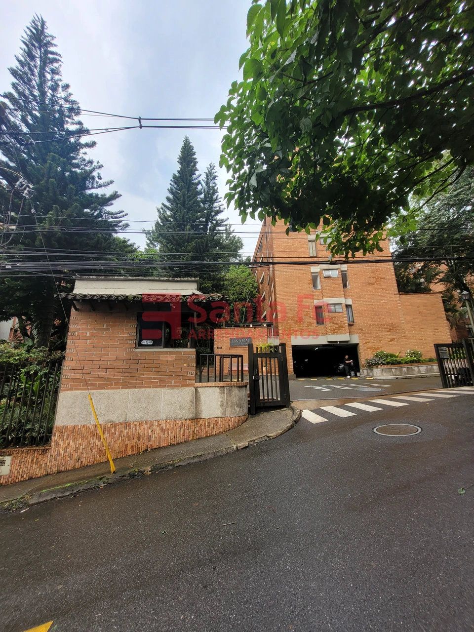 Apartamento en arriendo Antioquia Medellín Villagrande 167 m2 Habitaciones 5 Baños 4 Garajes 2 Precio $5650000