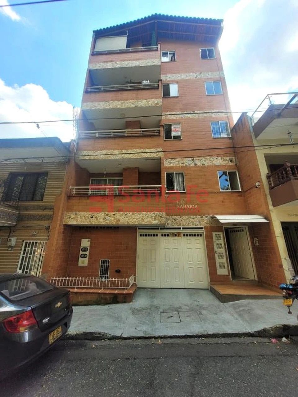 Apartamento en arriendo Antioquia Envigado Bucarest 120 m2 Habitaciones 3 Baños 2 Garajes 1 Precio $3900000