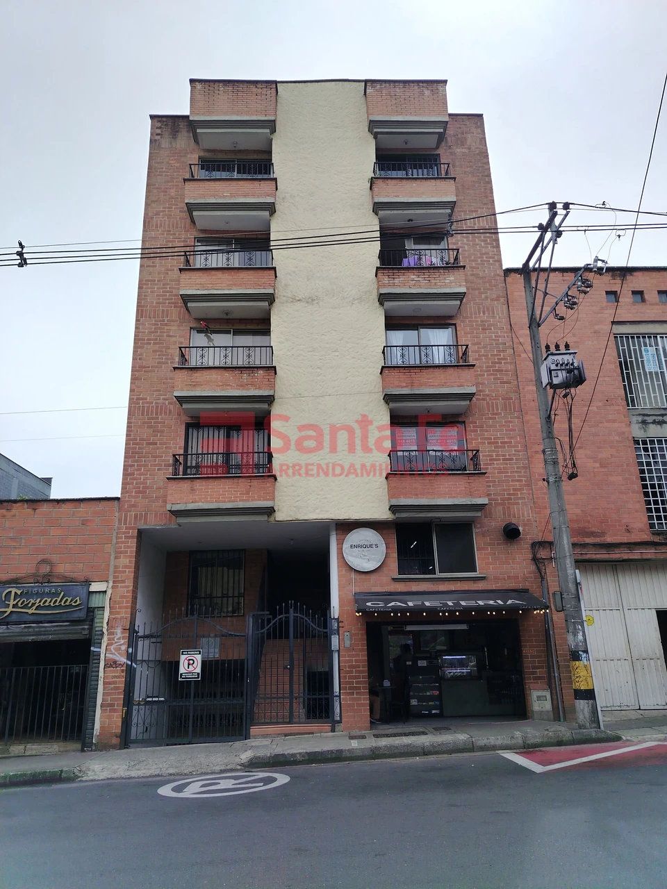 Apartamento en arriendo Antioquia Envigado San Marcos 77 m2 Habitaciones 3 Baños 2 Garajes 1 Precio $2800000