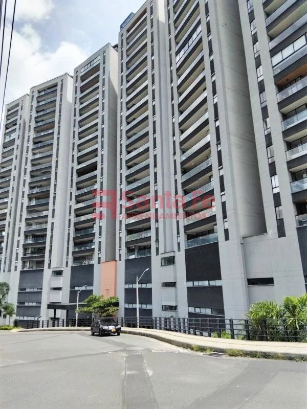 Apartamento en arriendo Antioquia Envigado Asd 180 m2 Habitaciones 4 Baños 5 Garajes 1 Precio $12500000