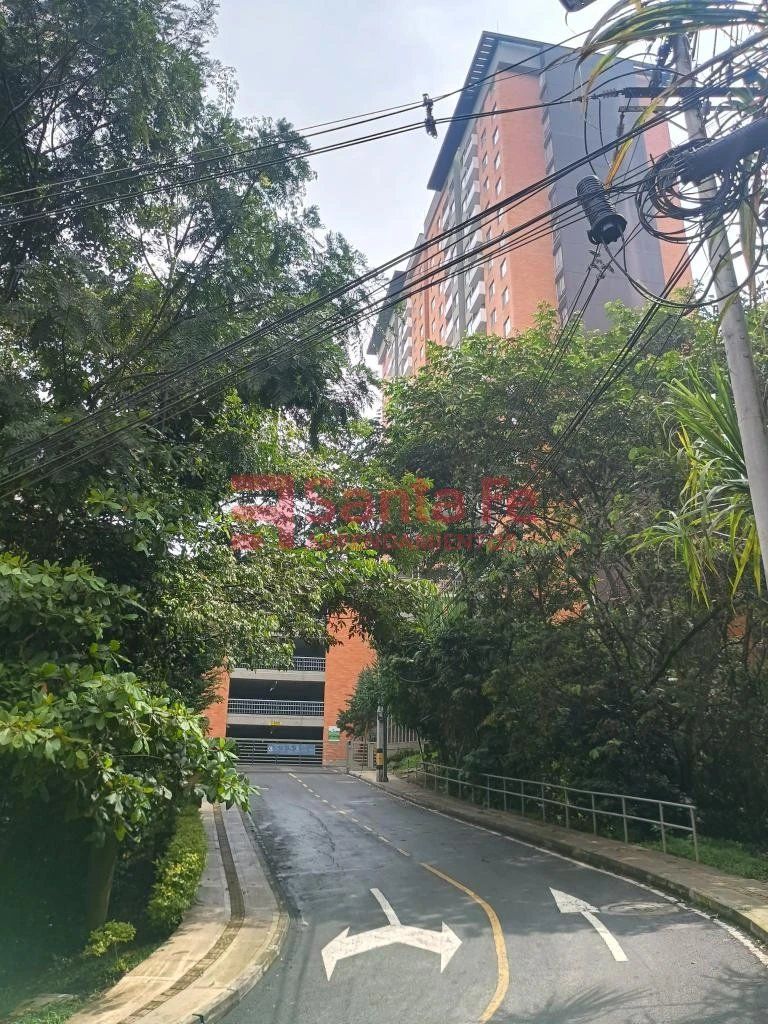 Apartamento en arriendo Antioquia Medellín Loma Del Barro 70 m2 Habitaciones 3 Baños 2 Garajes 1 Precio $2700000