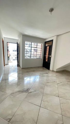 Apartamento en arriendo Antioquia Medellín Belen 100 m2 Habitaciones 5 Baños 2 Garajes 0 Precio $3000000