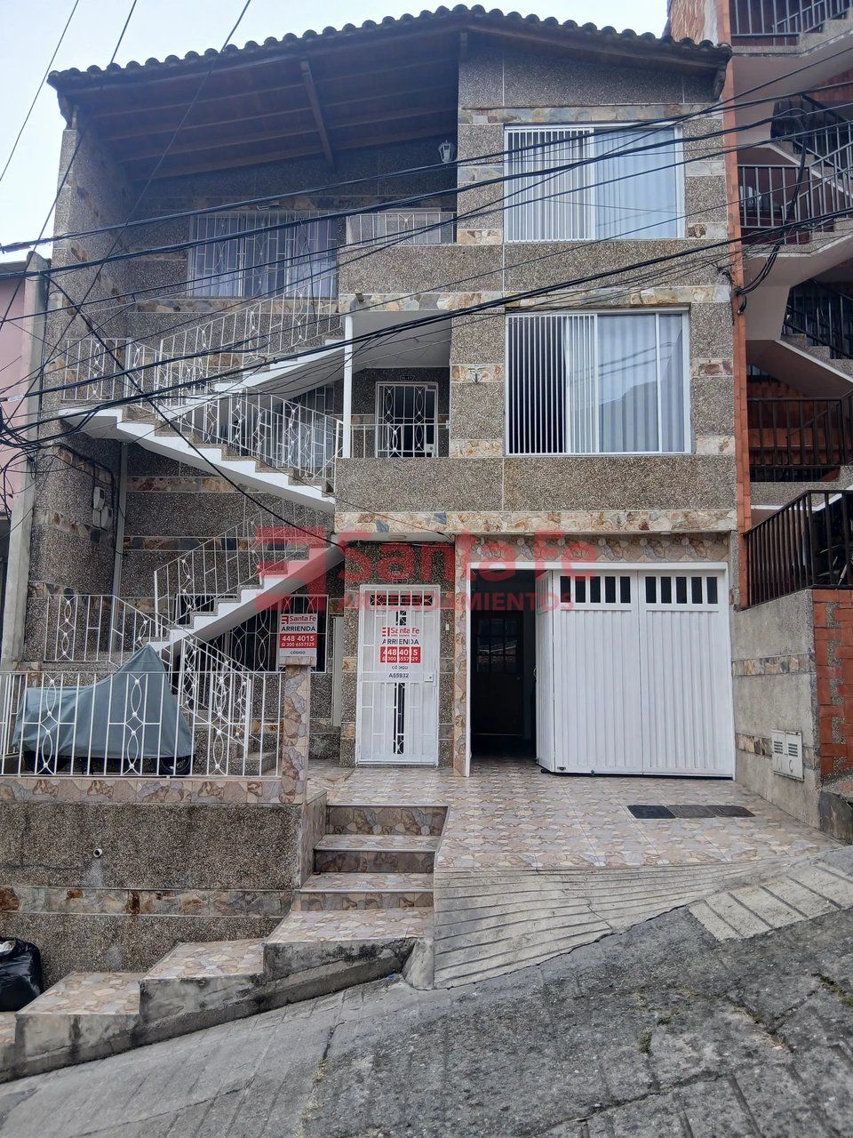 Casa en arriendo Antioquia Medellín La Pradera 120 m2 Habitaciones 3 Baños 2 Garajes 0 Precio $2000000