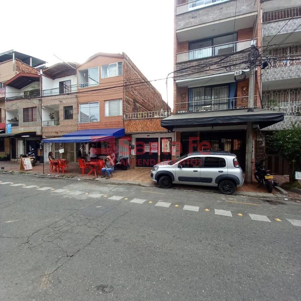Local en arriendo Antioquia Medellín La Floresta 12 m2 Habitaciones 0 Baños 1 Garajes 0 Precio $1300000