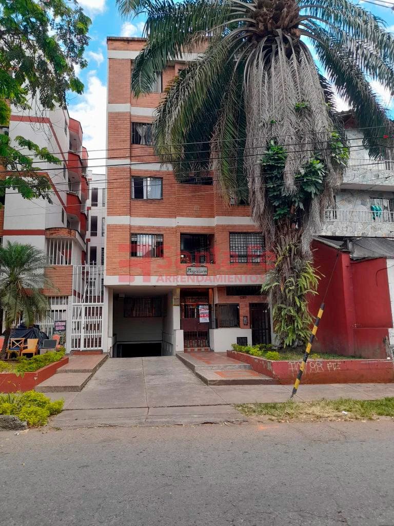 Local en arriendo Antioquia Medellín La America 160 m2 Habitaciones 0 Baños 2 Garajes 0 Precio $5900000