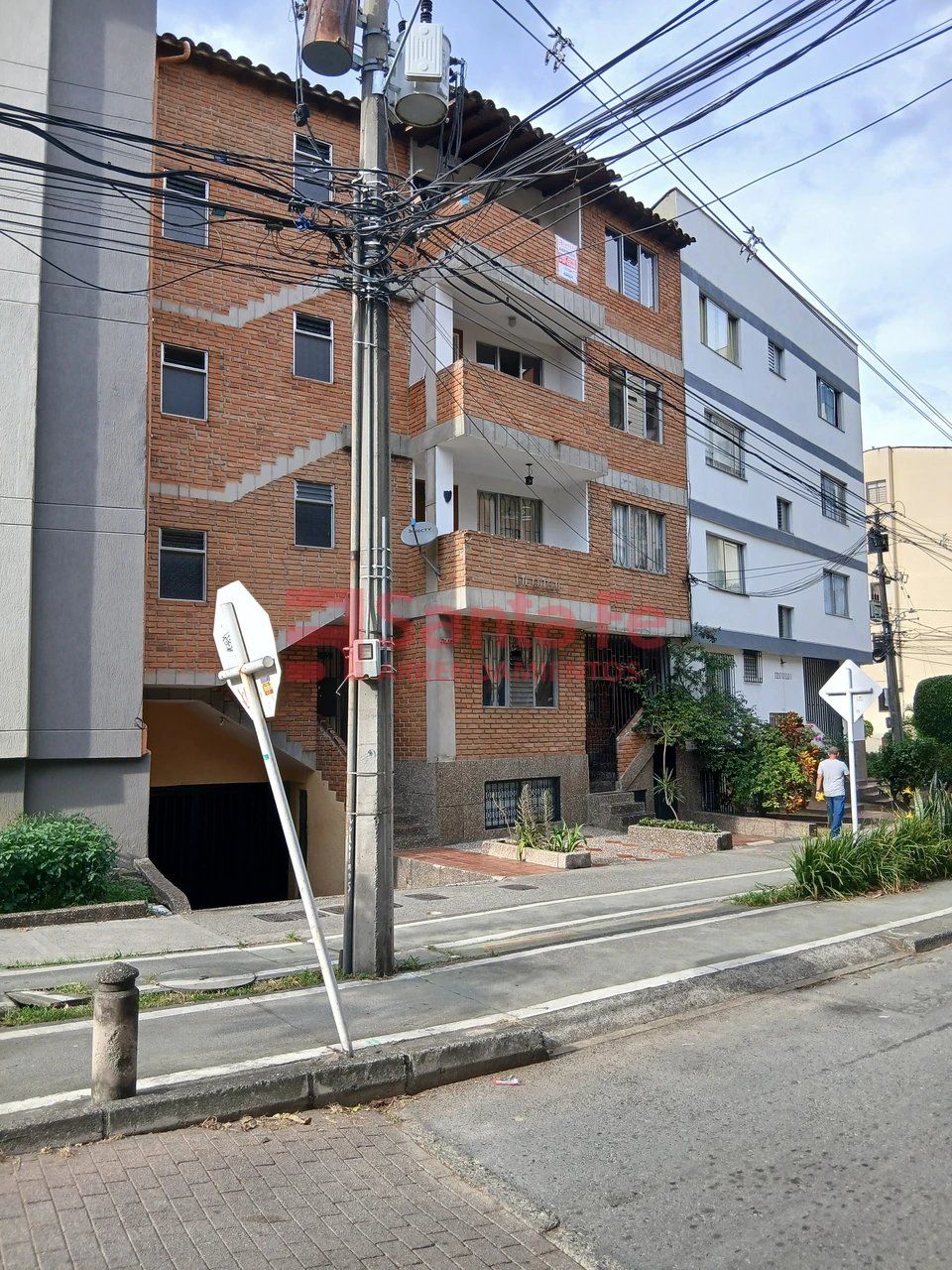 Apartamento en arriendo Antioquia Medellín Florida Nueva 118 m2 Habitaciones 3 Baños 3 Garajes 1 Precio $3600000