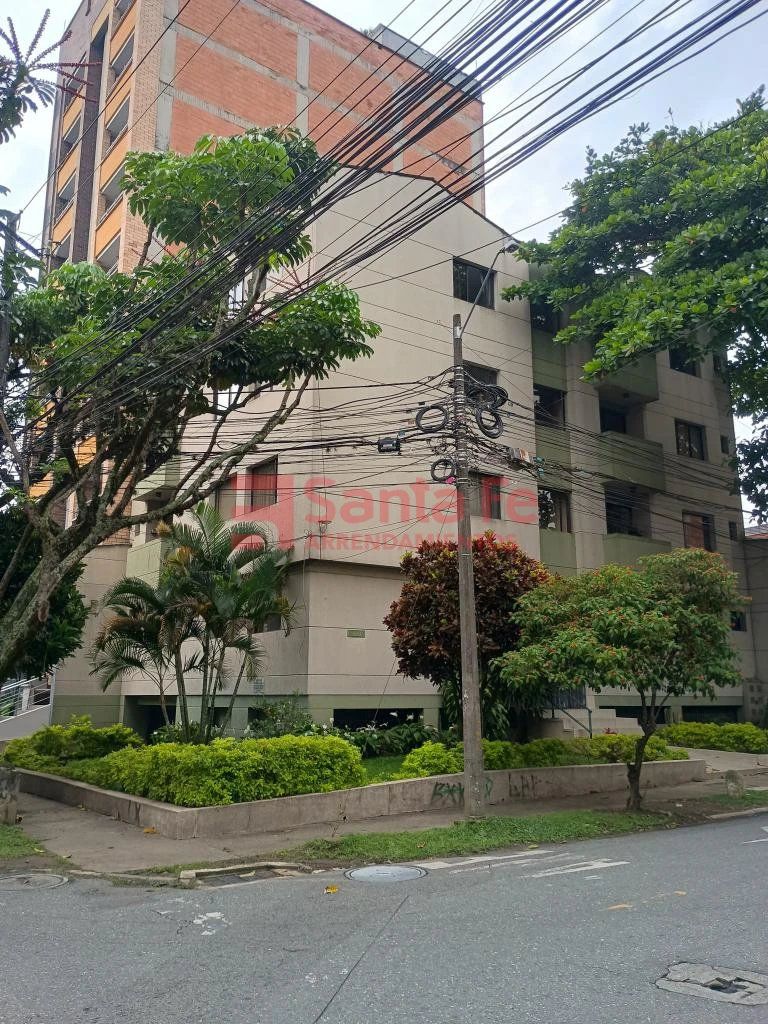 Apartamento en arriendo Antioquia Medellín Naranjal 80 m2 Habitaciones 3 Baños 3 Garajes 1 Precio $2900000