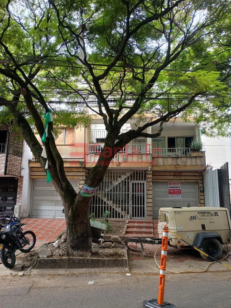 Casa en arriendo Antioquia Medellín Florida Nueva 105 m2 Habitaciones 4 Baños 3 Garajes 1 Precio $3000000