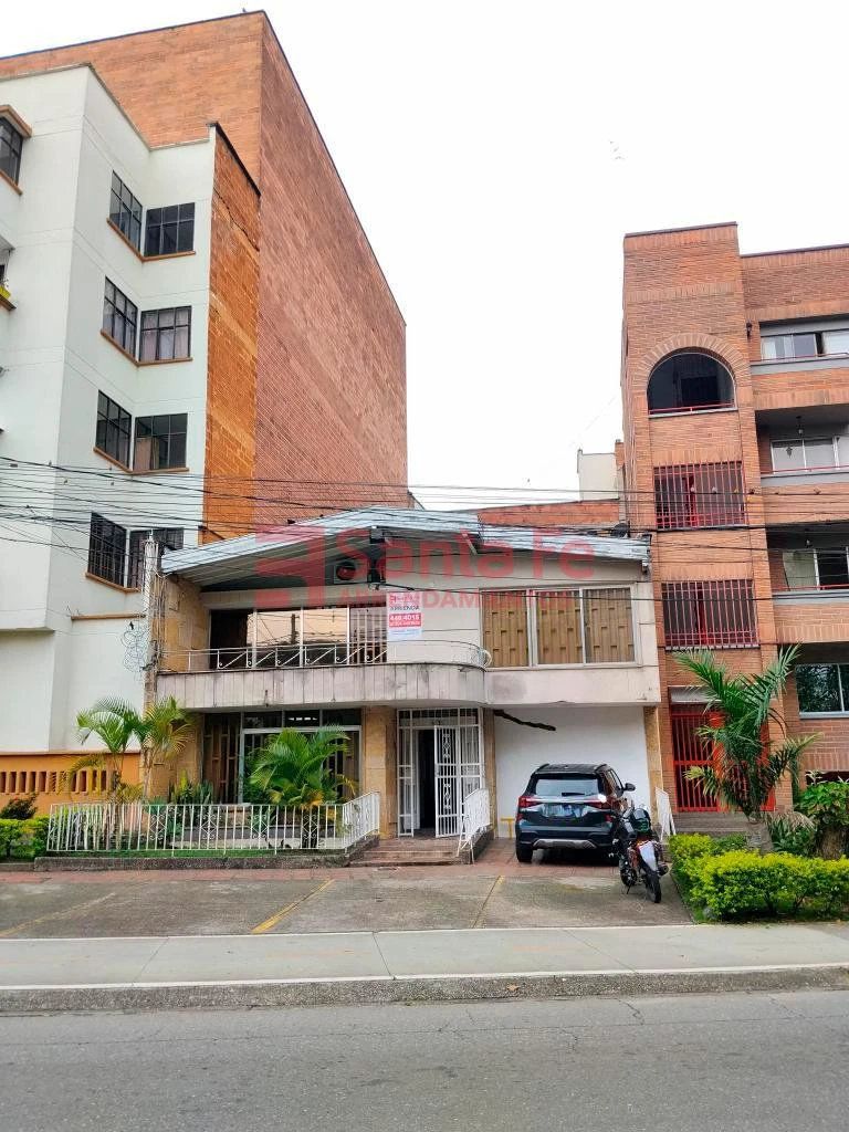 Casa en arriendo Antioquia Medellín Florida Nueva 290 m2 Habitaciones 14 Baños 4 Garajes 0 Precio $11500000