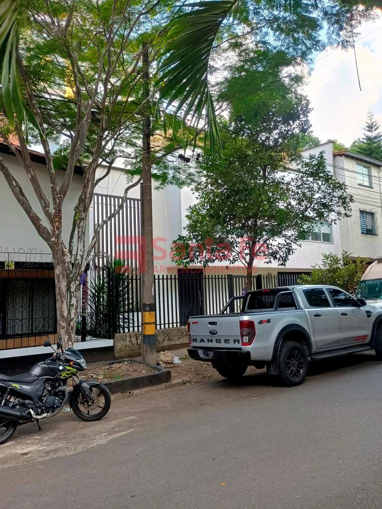 Casa en arriendo Antioquia Medellín Florida Nueva 419 m2 Habitaciones 7 Baños 7 Garajes 1 Precio $22000000